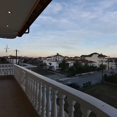 Apartment Artisti Elena Paralia Katerinis